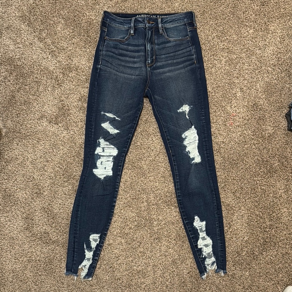 American Eagle Distressed Super Stretch Jeans
